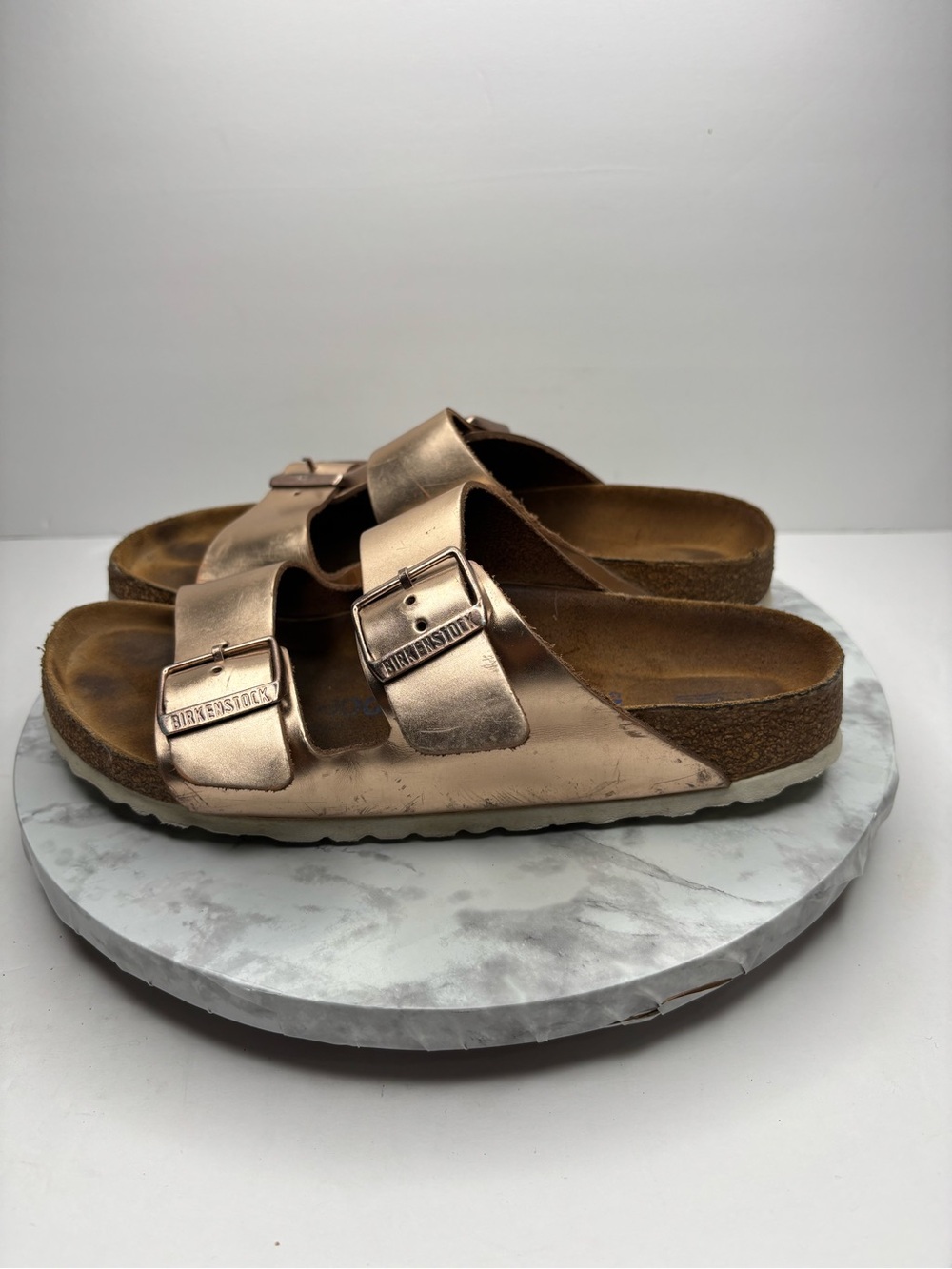 Size 38 Eur -Birkenstock Arizona sandals metallic copper Soft Bed